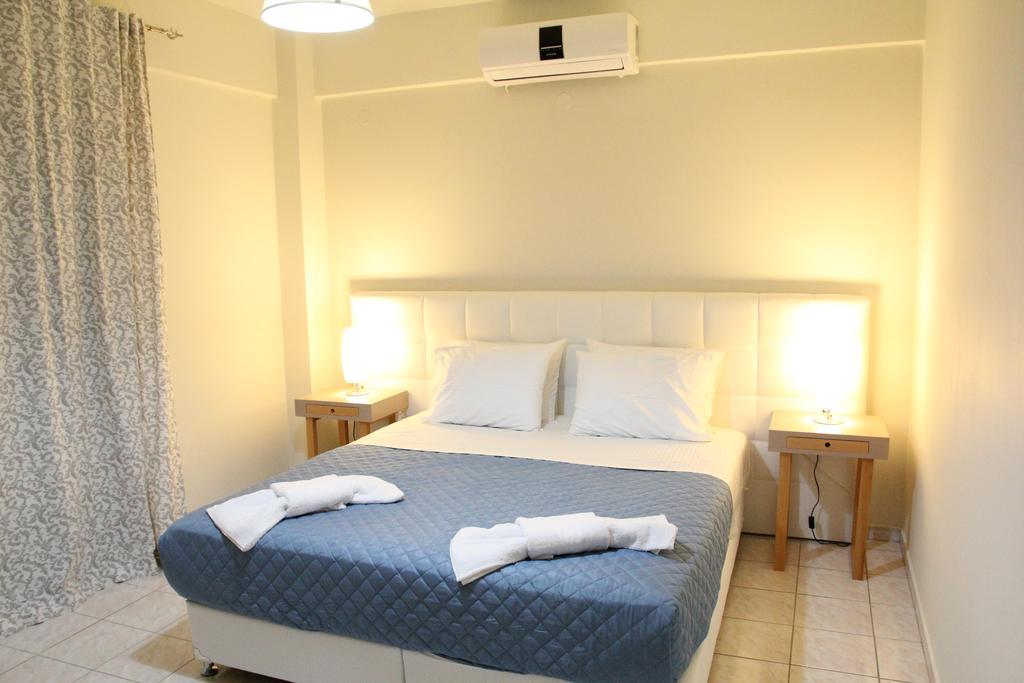 Holiday Luxury Villas คาลามากิ ภายนอก รูปภาพ