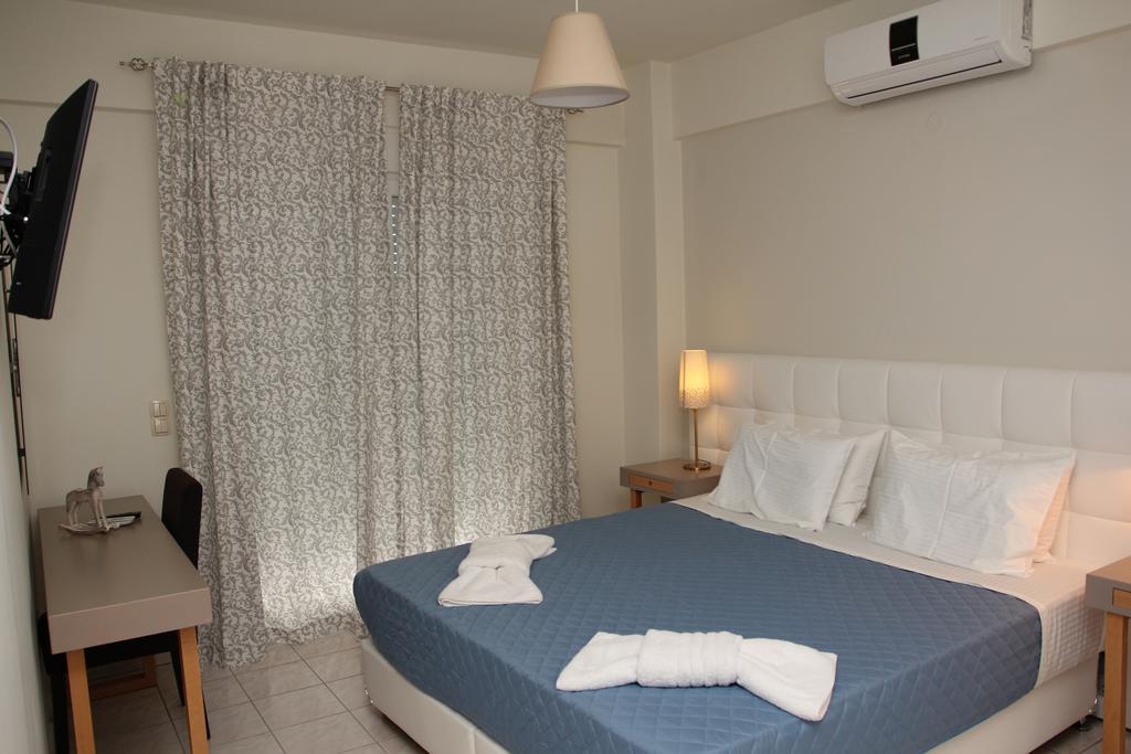 Holiday Luxury Villas คาลามากิ ภายนอก รูปภาพ